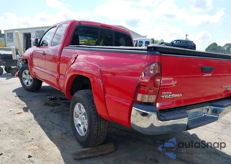 2006 Toyota Tacoma Prerunner from USA, damaged, VIN 5TETX62N76Z152824